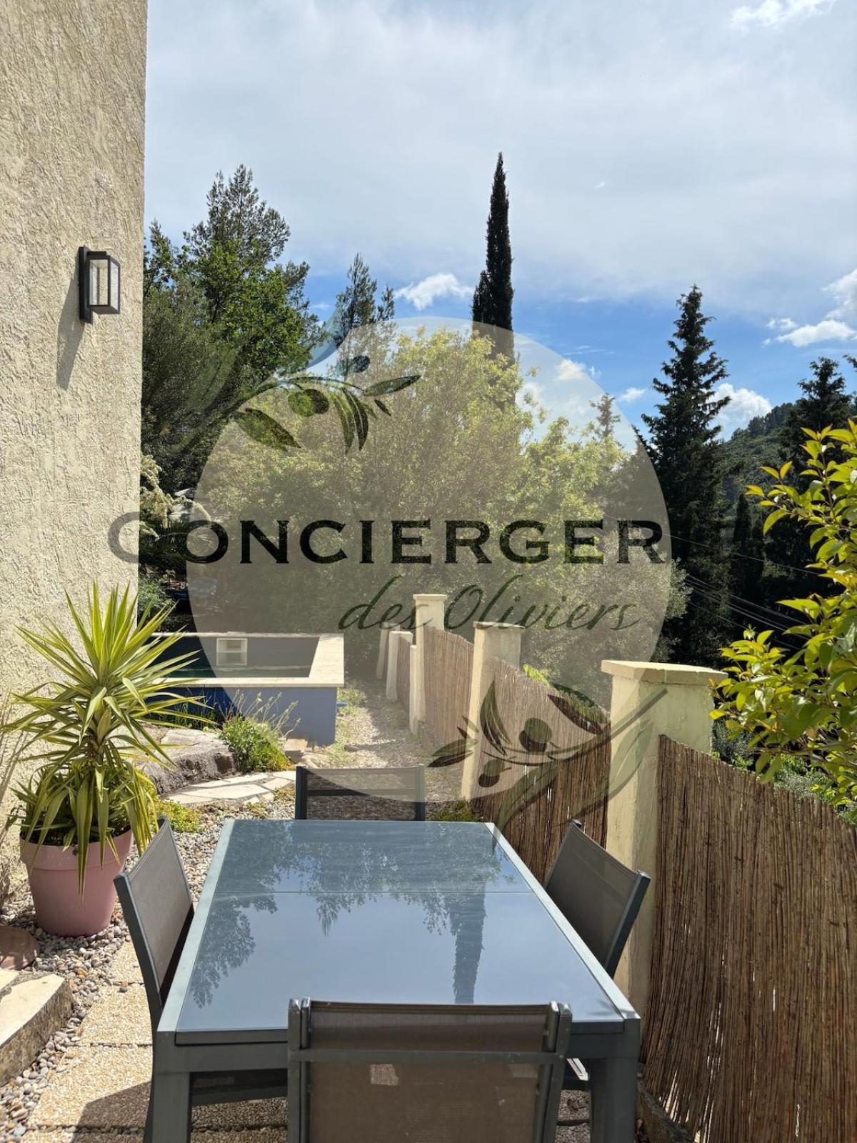 Villa Avec Piscine Belgentier Buitenkant foto